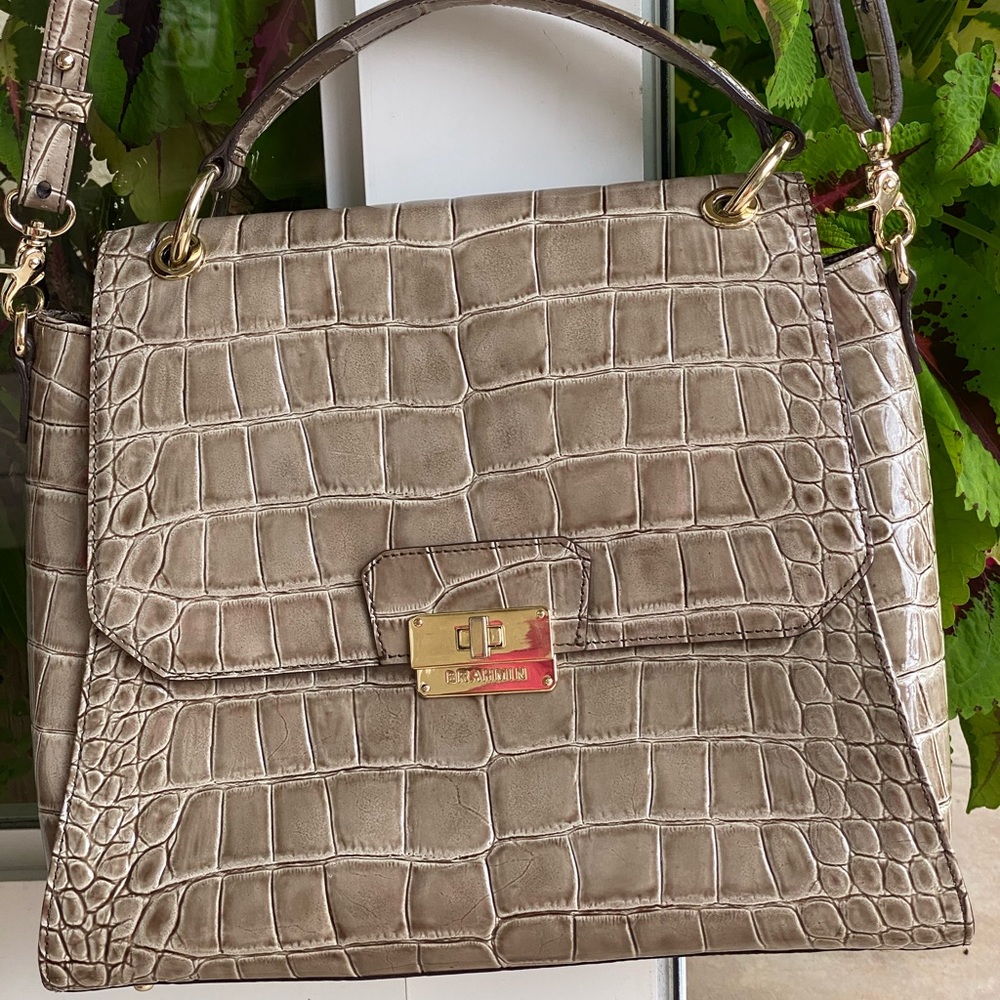Stunning brand new condition best  Brahmin!